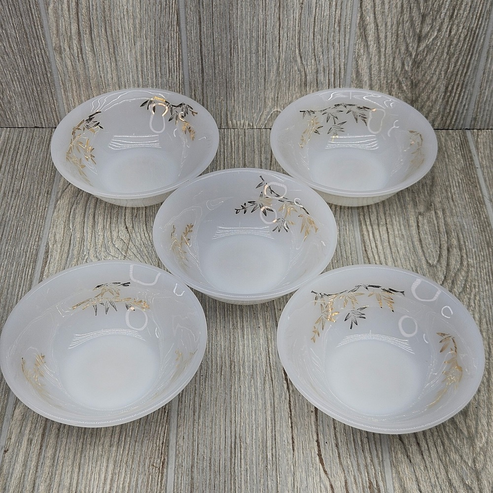 Federal Glass Golden Glory Bamboo Milk Glass Dessert Bowls Set of 5 White Gold